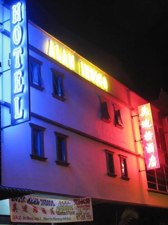 Hotel Alam Indi Johor Bahru Zewnętrze zdjęcie